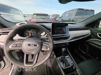 2025 Jeep Compass Latitude - miniatura 11