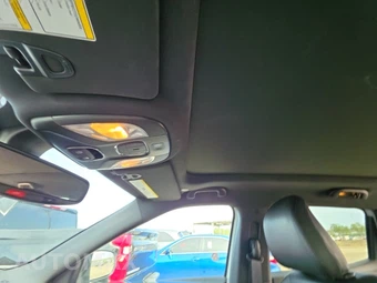 2025 Jeep Compass Latitude - miniatura 17