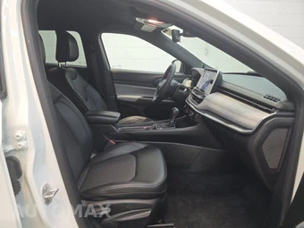 2025 Jeep Compass Latitude - miniatura 8