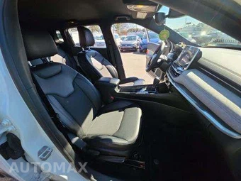 2025 Jeep Compass Latitude - miniatura 18