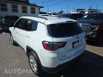 2025 Jeep Compass Latitude - miniatura 2