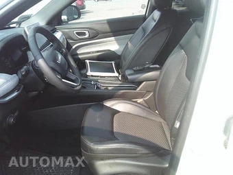 2025 Jeep Compass Latitude - miniatura 8
