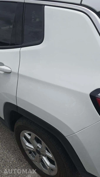 2025 Jeep Compass Latitude - miniatura 20
