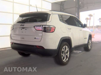 2025 Jeep Compass Latitude - miniatura 4