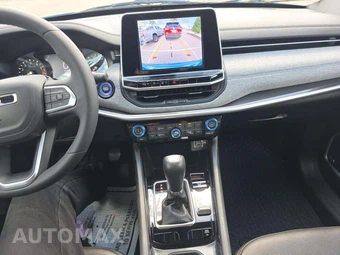 2025 Jeep Compass Latitude - miniatura 10