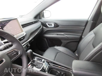 2025 Jeep Compass Latitude - miniatura 16