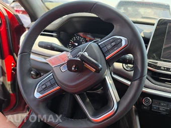 2025 Jeep Compass Latitude - miniatura 10
