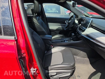 2025 Jeep Compass Latitude - miniatura 8