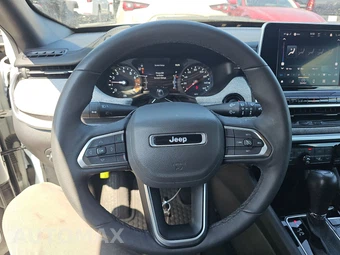 2025 Jeep Compass Latitude - miniatura 10