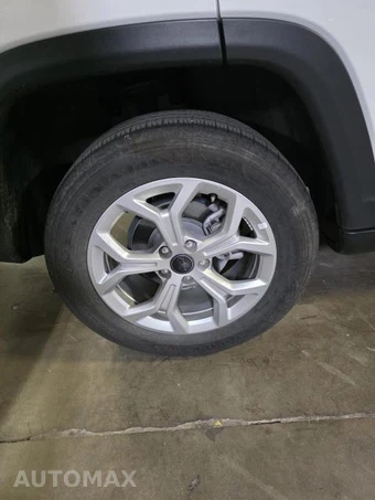 2025 Jeep Compass Latitude - miniatura 13