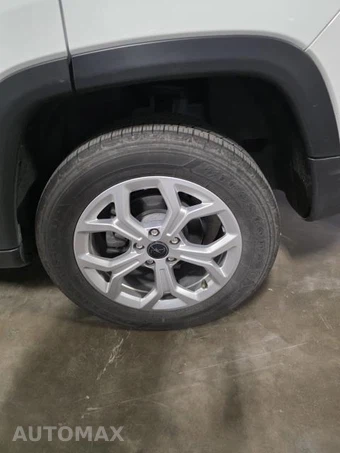 2025 Jeep Compass Latitude - miniatura 9