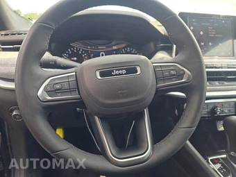2025 Jeep Compass Latitude - miniatura 10