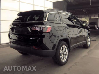 2025 Jeep Compass Latitude - miniatura 4