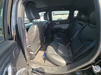 2025 Jeep Compass Latitude - miniatura 13