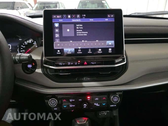 2025 Jeep Compass Limited - miniatura 10