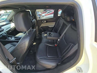 2025 Jeep Compass Limited - miniatura 13