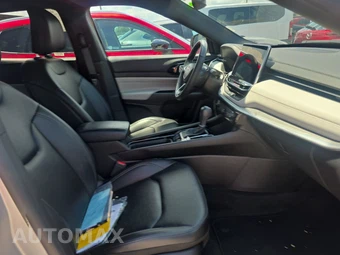 2025 Jeep Compass Limited - miniatura 8