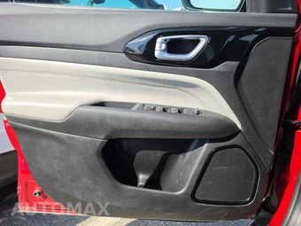 2025 Jeep Compass Limited - miniatura 9