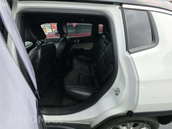 2025 Jeep Compass Limited - miniatura 13