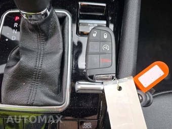 2025 Jeep Compass Limited - miniatura 8