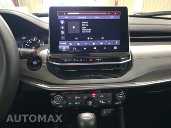 2025 Jeep Compass Limited - miniatura 10