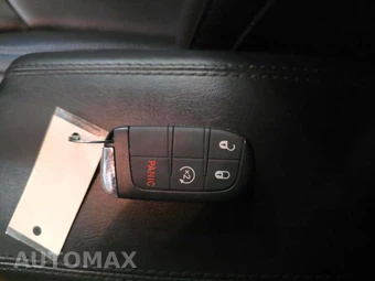 2025 Jeep Compass Limited - miniatura 8