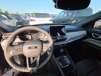 2025 Jeep Compass Limited - miniatura 11