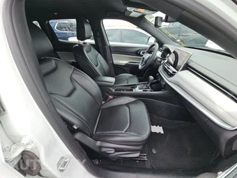 2025 Jeep Compass Limited - miniatura 8
