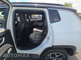 2025 Jeep Compass Limited - miniatura 10