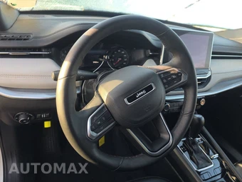 2025 Jeep Compass Limited - miniatura 10