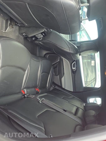 2025 Jeep Compass Limited - miniatura 13
