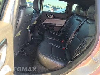 2025 Jeep Compass Limited - miniatura 13