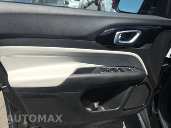 2025 Jeep Compass Limited - miniatura 9