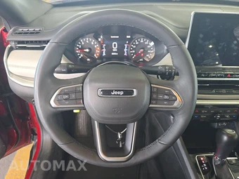2025 Jeep Compass Limited - miniatura 10