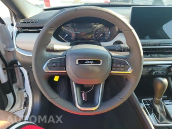 2025 Jeep Compass Limited - miniatura 10