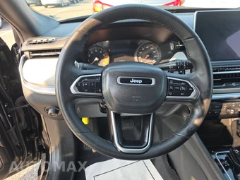 2025 Jeep Compass Limited - miniatura 10