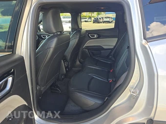 2025 Jeep Compass Limited - miniatura 13