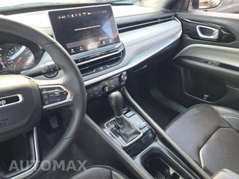 2025 Jeep Compass Limited - miniatura 10