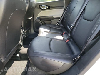 2025 Jeep Compass Limited - miniatura 13