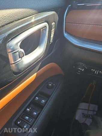 2025 Jeep Compass Limited - miniatura 29