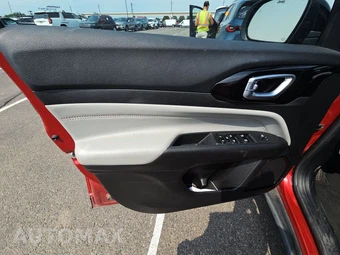 2025 Jeep Compass Limited - miniatura 9