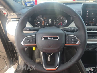2025 Jeep Compass Limited - miniatura 10