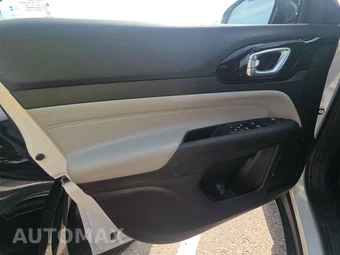 2025 Jeep Compass Limited - miniatura 9