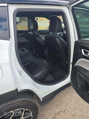 2025 Jeep Compass Limited - miniatura 16