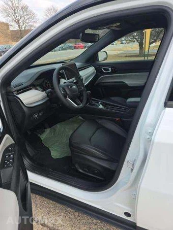 2025 Jeep Compass Limited - miniatura 6