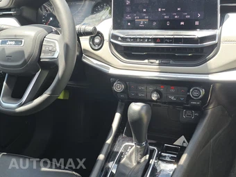 2025 Jeep Compass Limited - miniatura 11