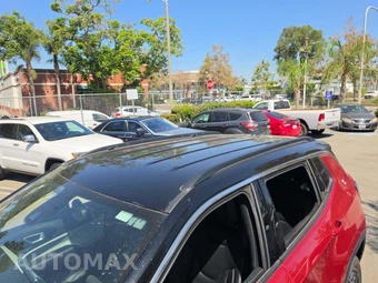 2025 Jeep Compass Limited - miniatura 12