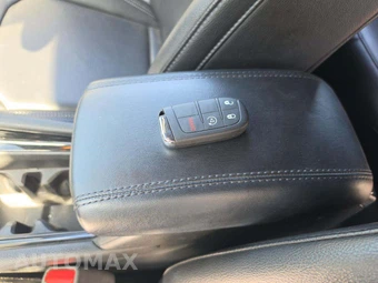 2025 Jeep Compass Limited - miniatura 8