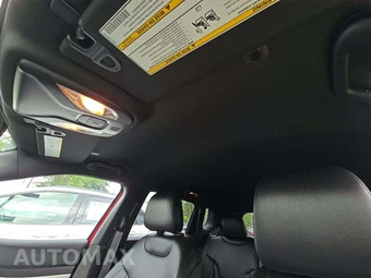 2025 Jeep Compass Limited - miniatura 11