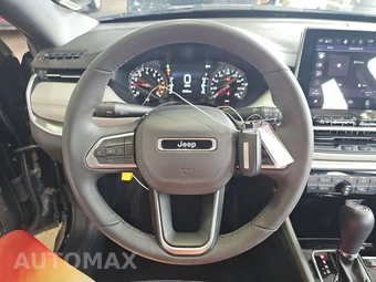 2025 Jeep Compass Limited - miniatura 10